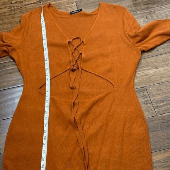 GoodTimesUSA Burnt Orange Copper Stretch Midi Dress Cut Outs Laced Front Size 3X - Picture 10 of 13